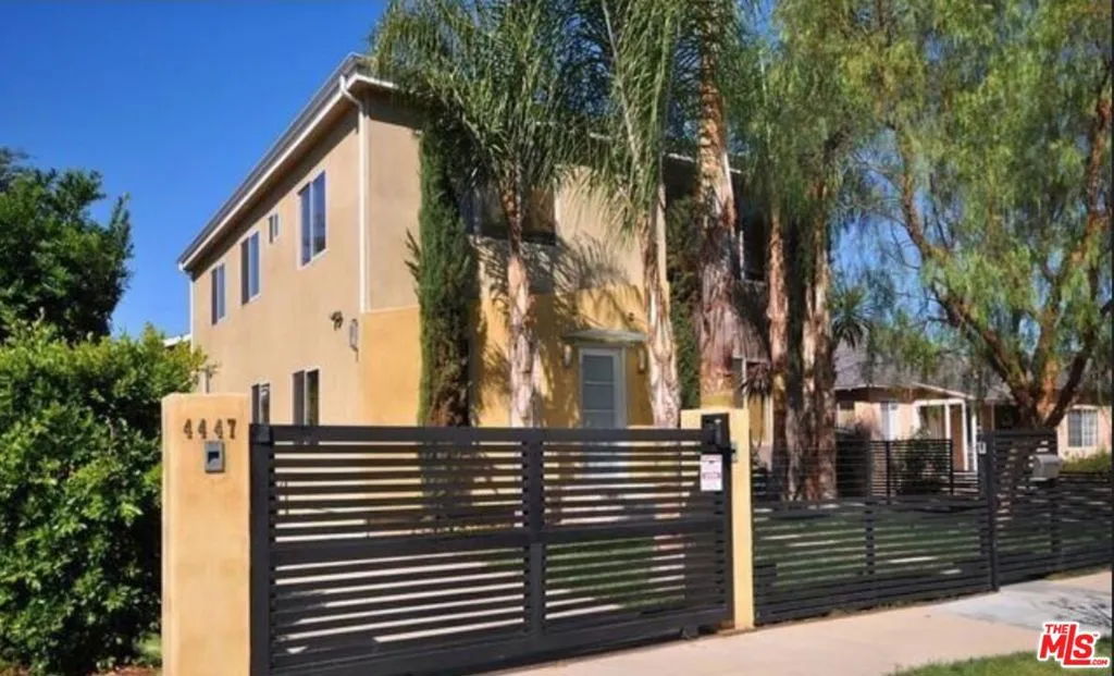4447 Calhoun Avenue, Sherman Oaks, California 91423 home-pic-0