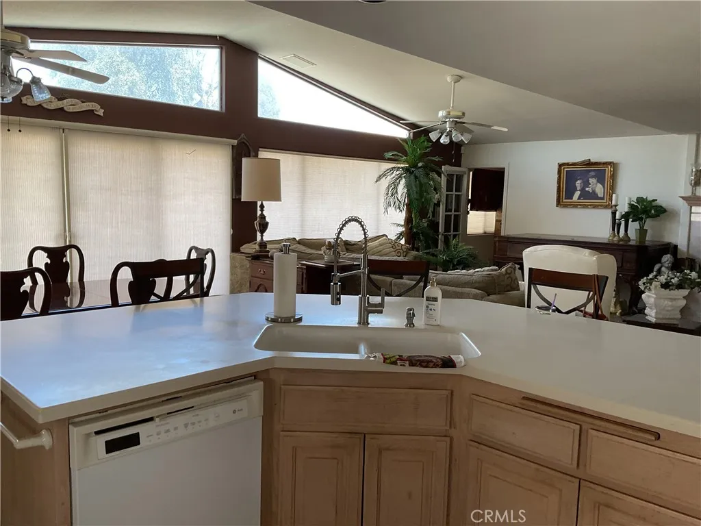 76880 Florida Street, Palm Desert, California 92211 home-pic-6
