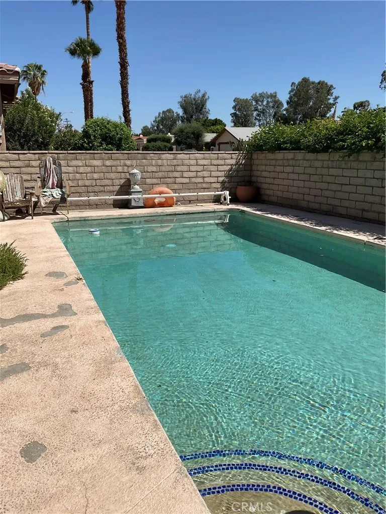 76880 Florida Street, Palm Desert, California 92211 home-pic-1