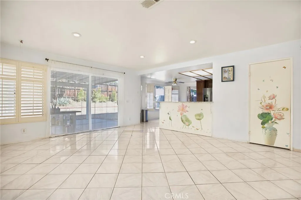 24321 Barley Road, Moreno Valley, California 92557 home-pic-12