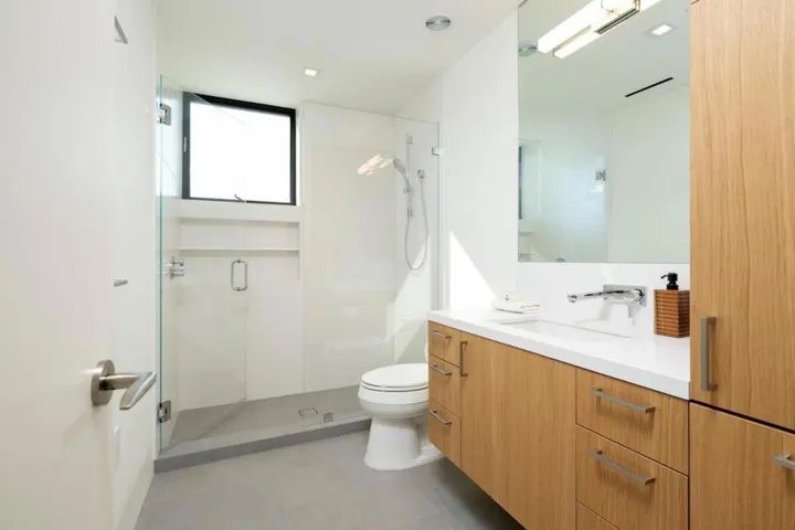 2240 Avy Avenue, Menlo Park, California 94025