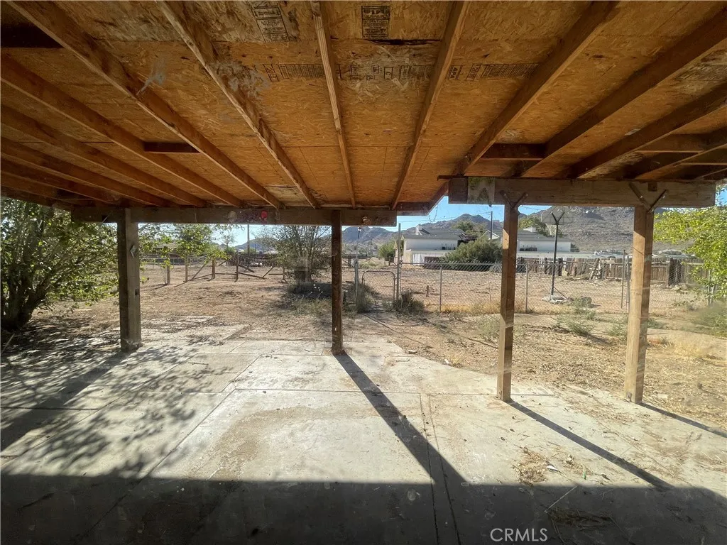 16070 Winnebago Road, Apple Valley, California 92307 home-pic-32