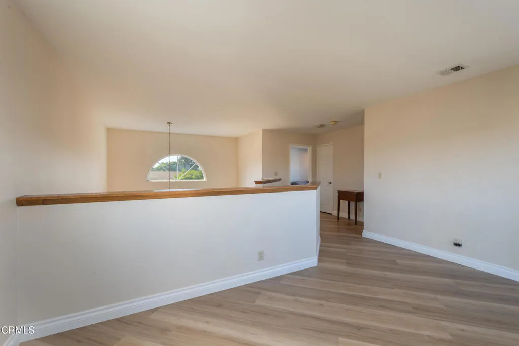 670 Joliet Place, Oxnard, California 93030 home-pic-21