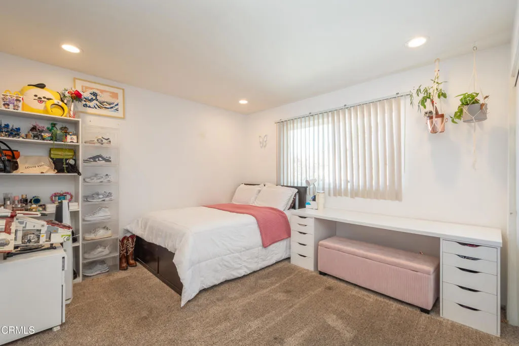 670 Joliet Place, Oxnard, California 93030 home-pic-24
