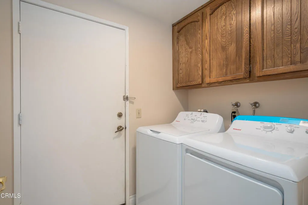 670 Joliet Place, Oxnard, California 93030 home-pic-19