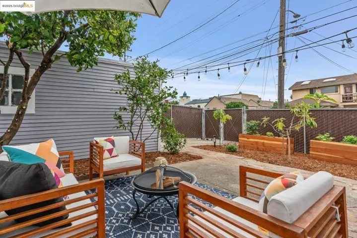 3644 Redding St, Oakland, California 94619