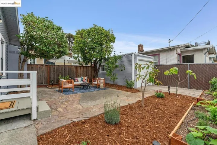 3644 Redding St, Oakland, California 94619