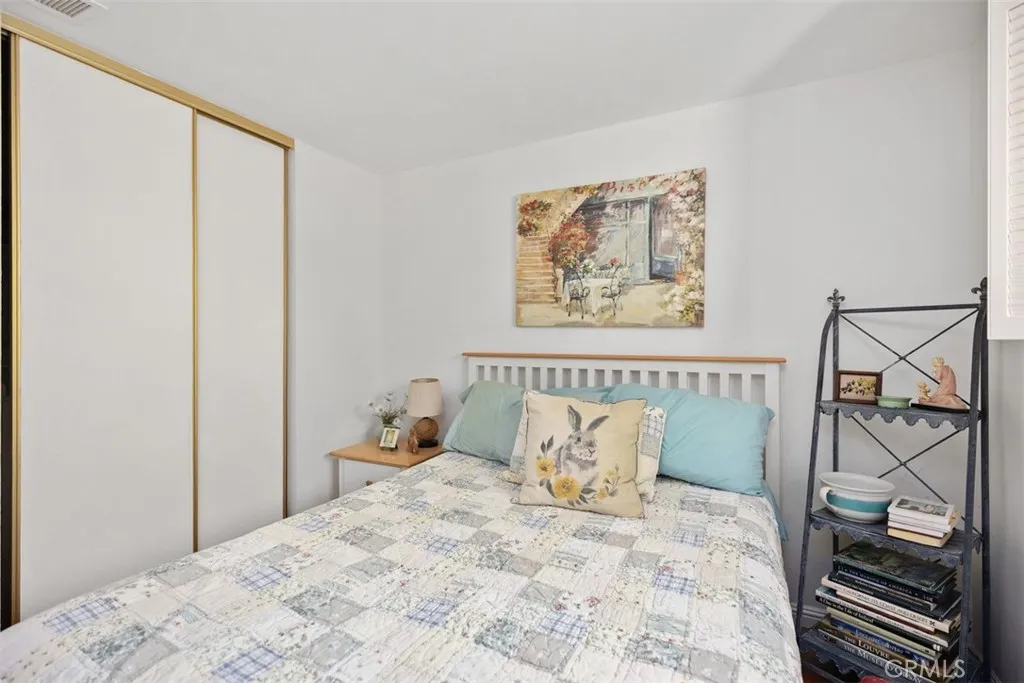 3205 Via Buena Vista D, Laguna Woods, California 92637 home-pic-18