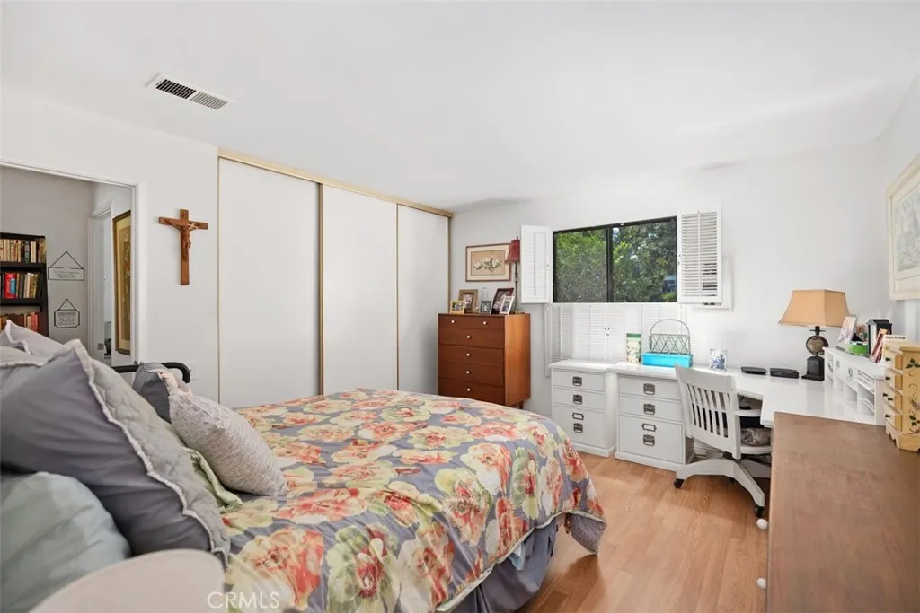 3205 Via Buena Vista D, Laguna Woods, California 92637 home-pic-20