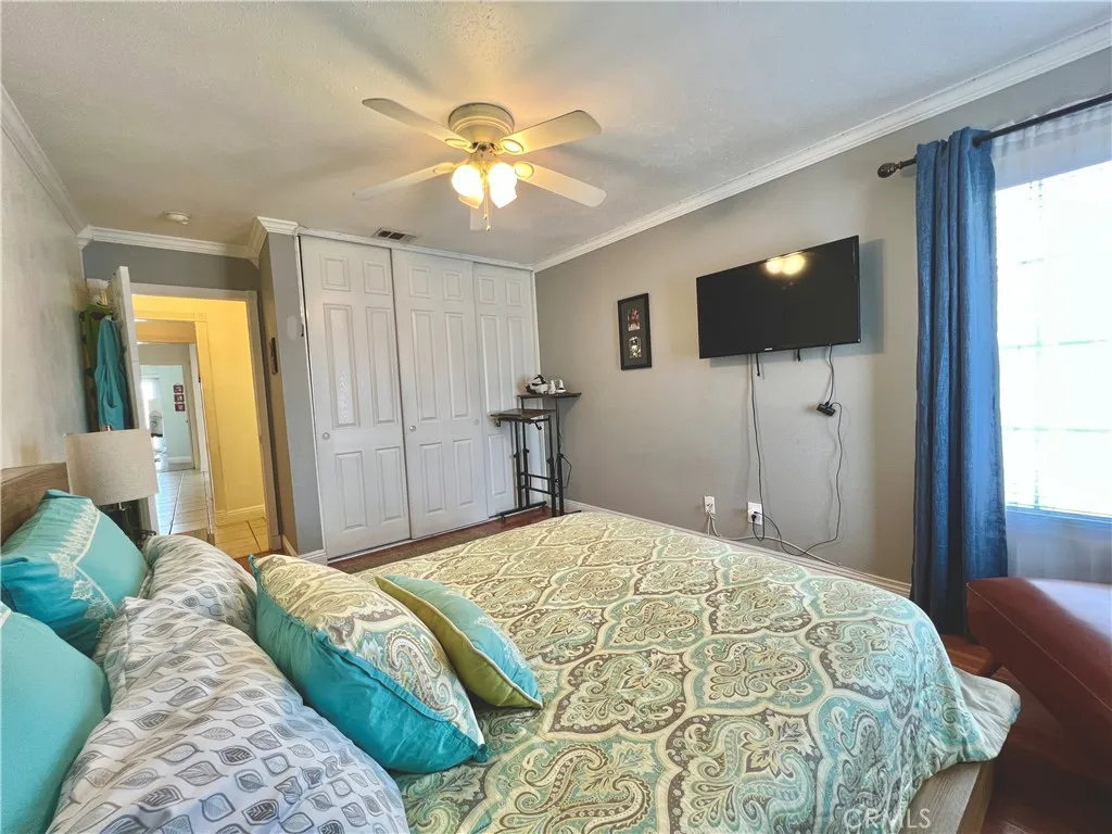 14200 La Mirada Street, Victorville, California 92392 home-pic-36