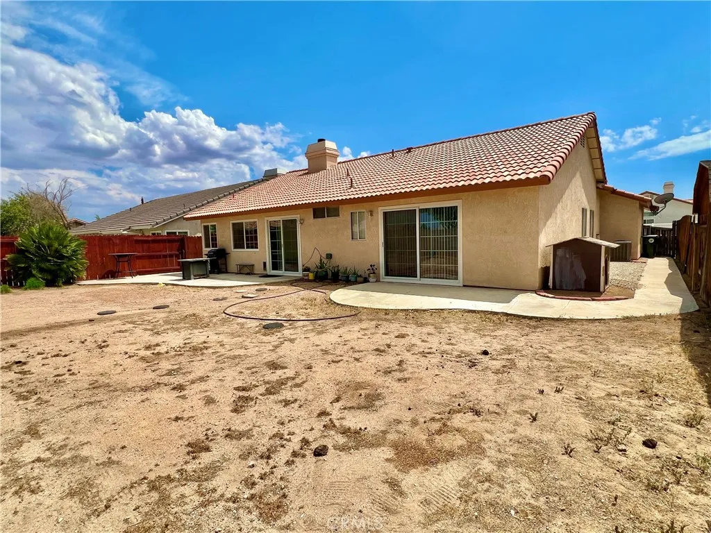 14200 La Mirada Street, Victorville, California 92392 home-pic-43