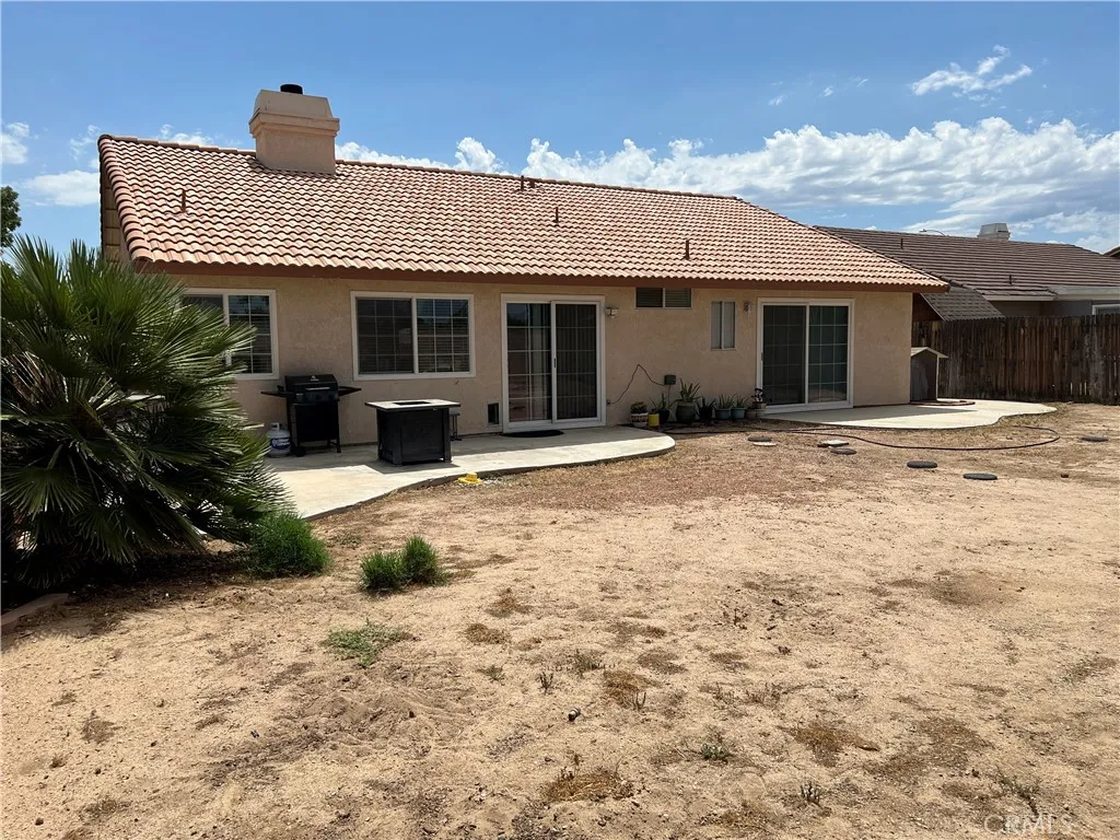 14200 La Mirada Street, Victorville, California 92392 home-pic-47