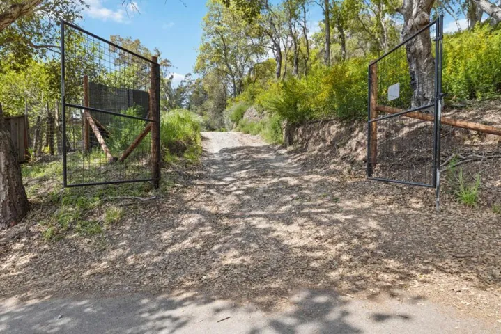 280 Petery Lane, Aptos, California 95003