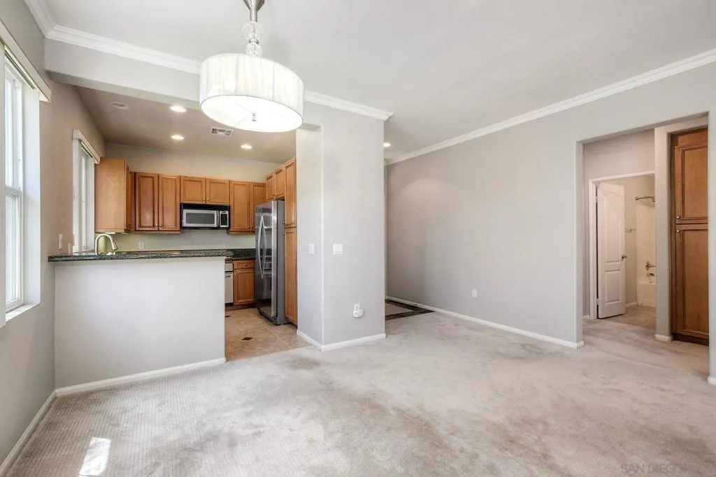 10804 Serafina Lane 6, San Diego, California 92128 home-pic-10