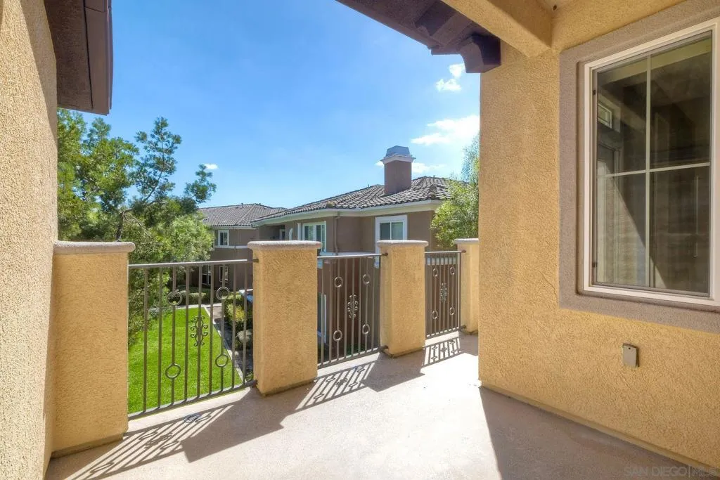10804 Serafina Lane 6, San Diego, California 92128 home-pic-29
