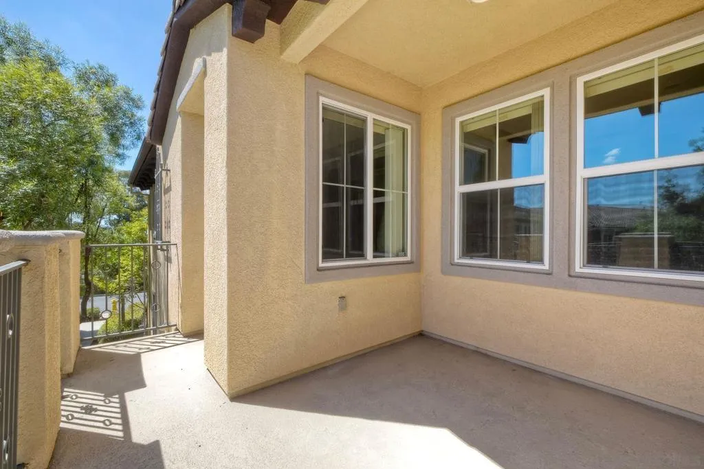 10804 Serafina Lane 6, San Diego, California 92128 home-pic-28