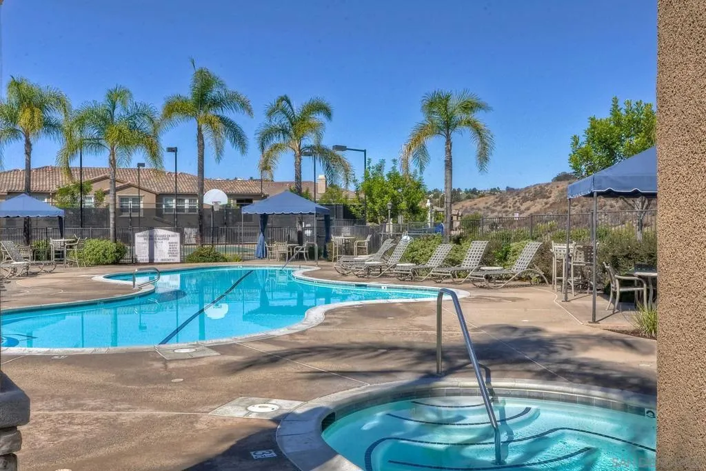 10804 Serafina Lane 6, San Diego, California 92128 home-pic-36