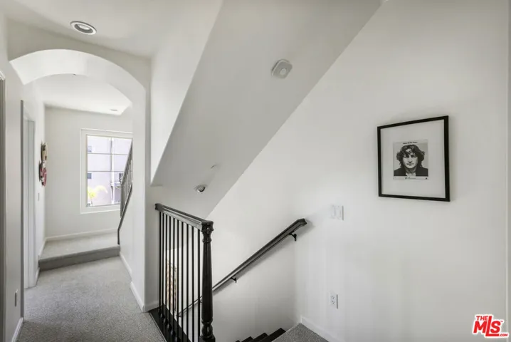 6521 1/2 La Mirada Avenue, Los Angeles, California 90038