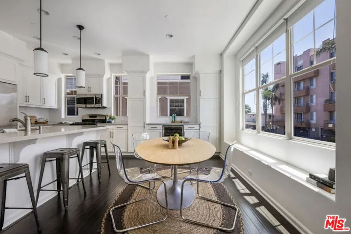 6521 1/2 La Mirada Avenue, Los Angeles, California 90038