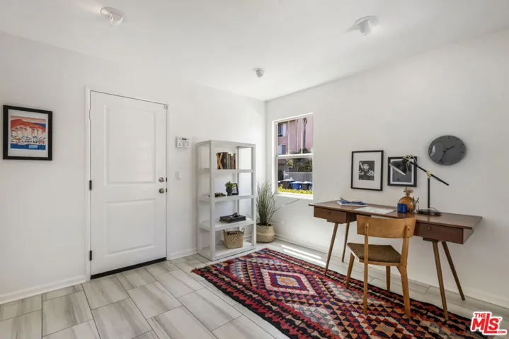 6521 1/2 La Mirada Avenue, Los Angeles, California 90038