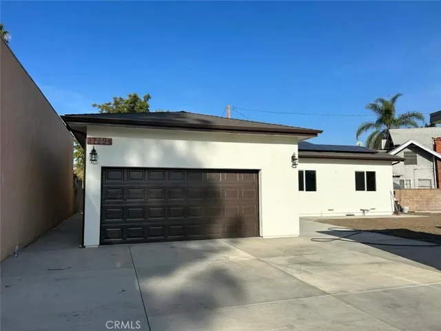 3729A Garage