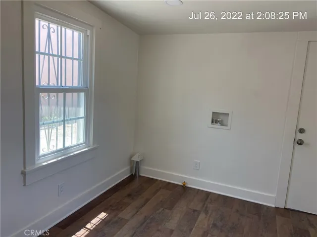 3729 laundry room