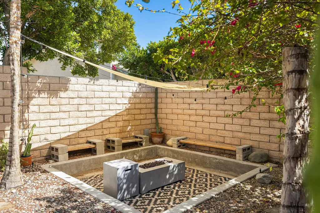 2190 N Paseo De Anza, Palm Springs, California 92262 home-pic-28