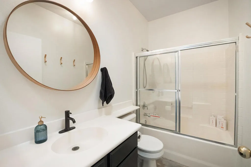 2190 N Paseo De Anza, Palm Springs, California 92262 home-pic-19
