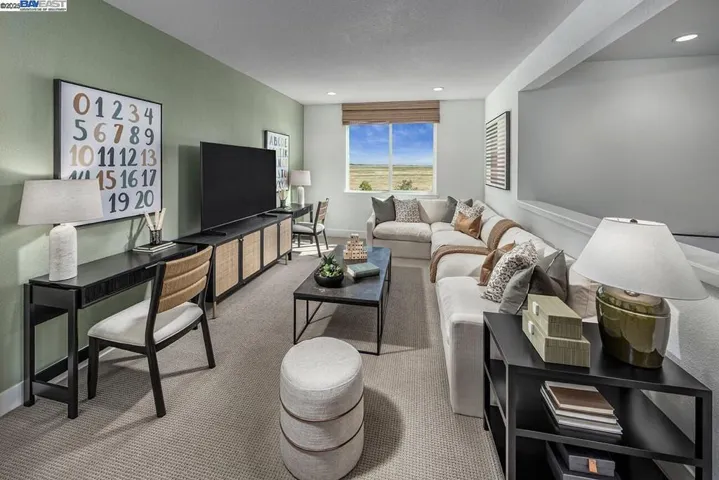 708 Buffalo Court, Roseville, California 95747
