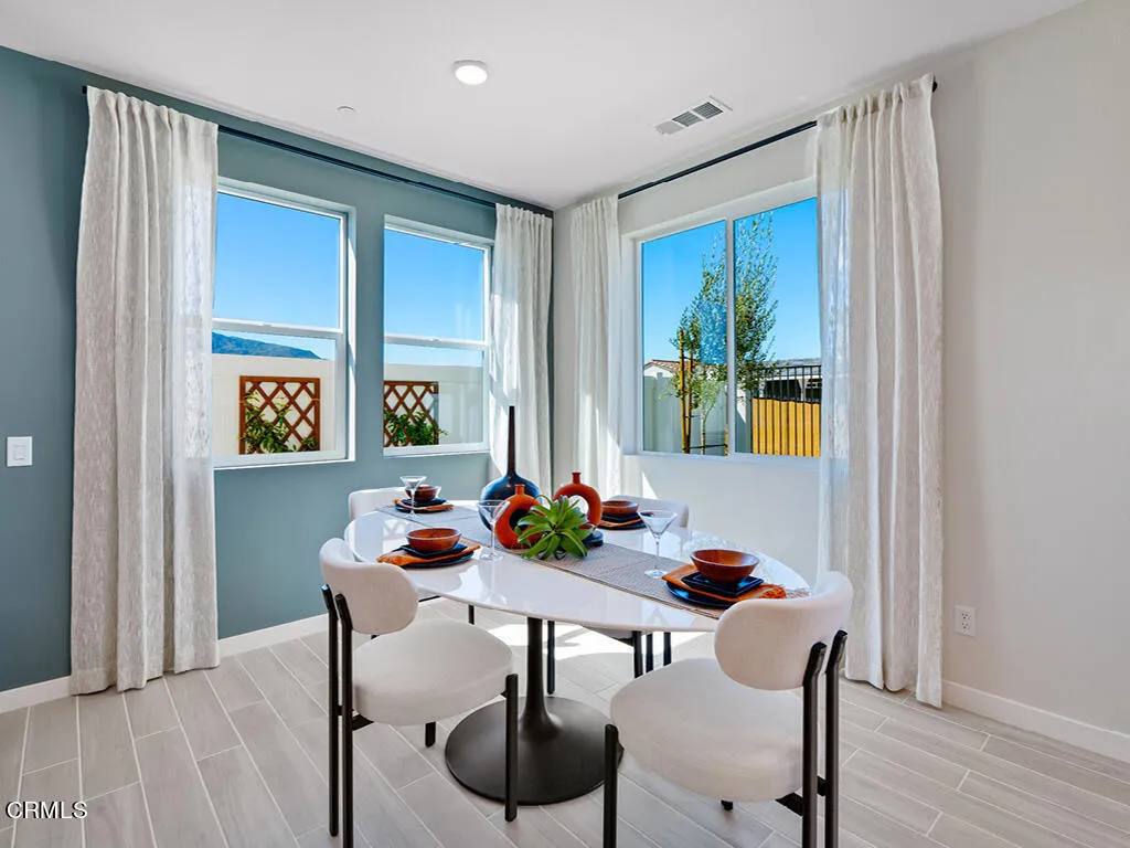 111 Yellow Birch Lane, Piru, California 93040 home-pic-6