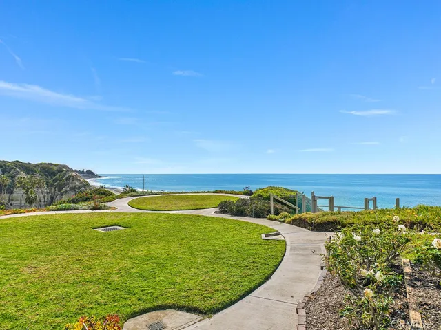 257 Avenida Lobeiro D, San Clemente, California 92672