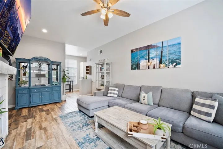 1082 S Rossano Way, Anaheim Hills, California 92808