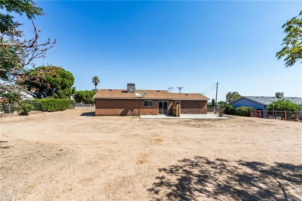15815 Arbury Street, Hesperia, California 92345 home-pic-41