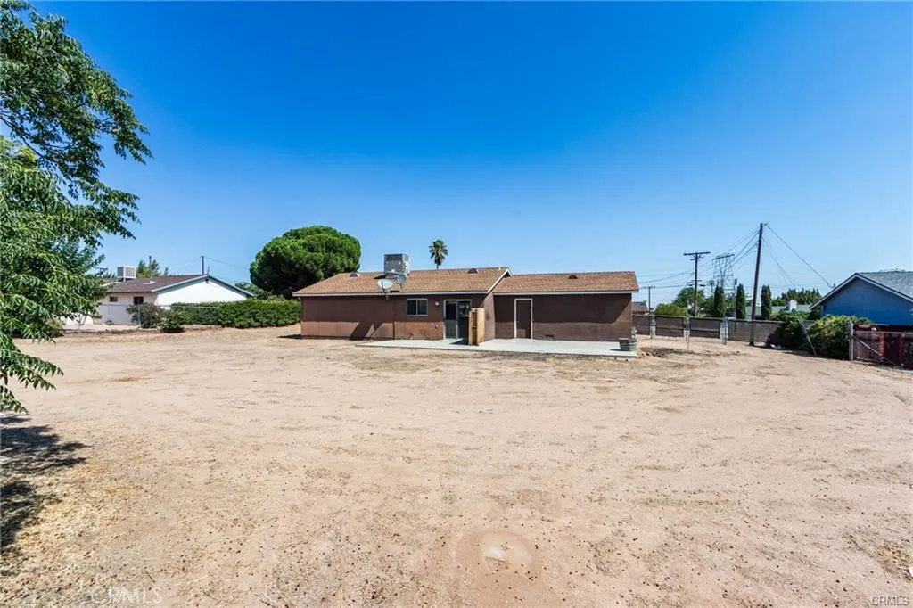 15815 Arbury Street, Hesperia, California 92345 home-pic-37