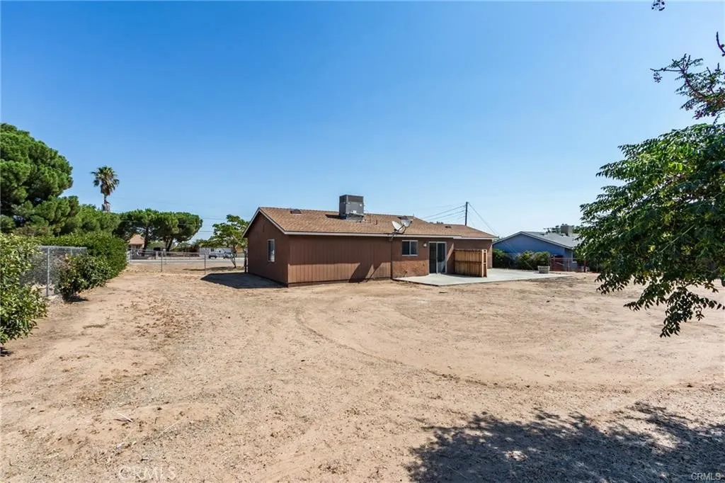 15815 Arbury Street, Hesperia, California 92345 home-pic-43