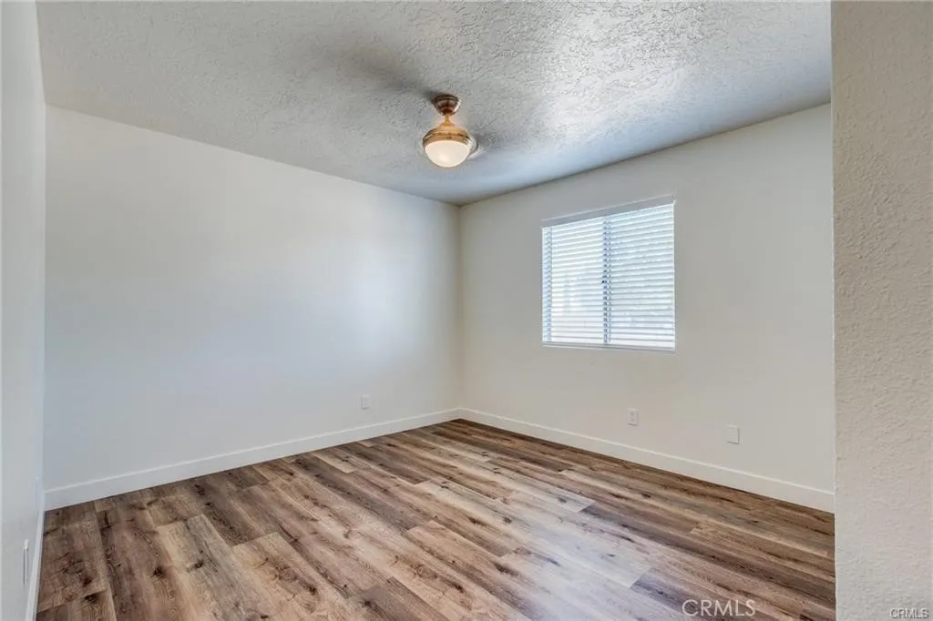 15815 Arbury Street, Hesperia, California 92345 home-pic-28