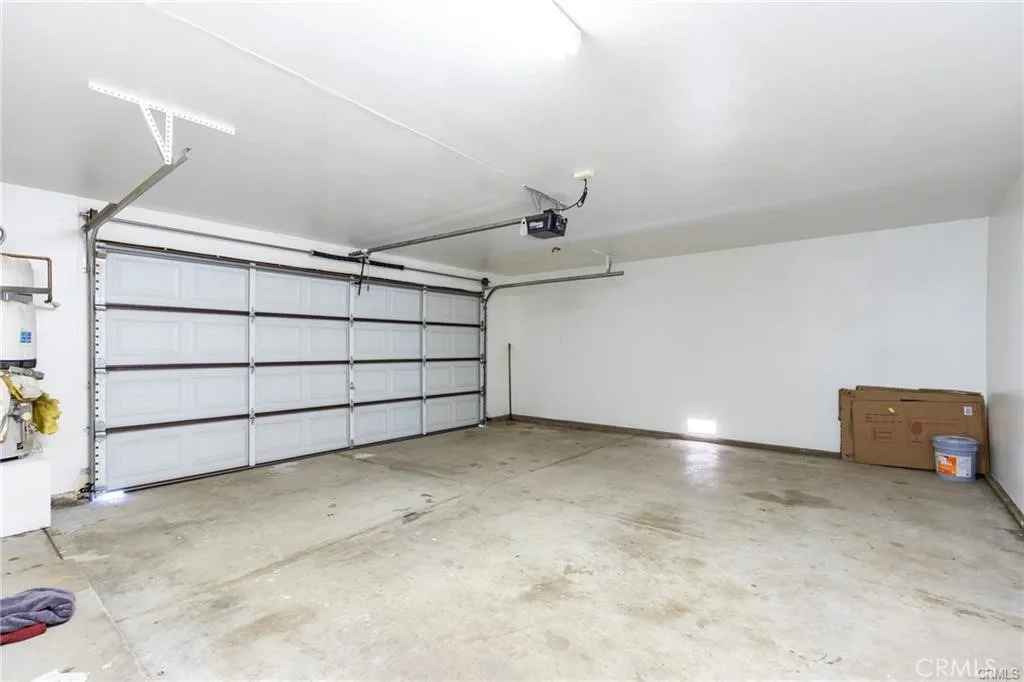 15815 Arbury Street, Hesperia, California 92345 home-pic-35