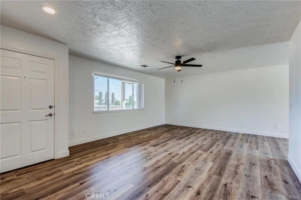 15815 Arbury Street, Hesperia, California 92345 home-pic-15