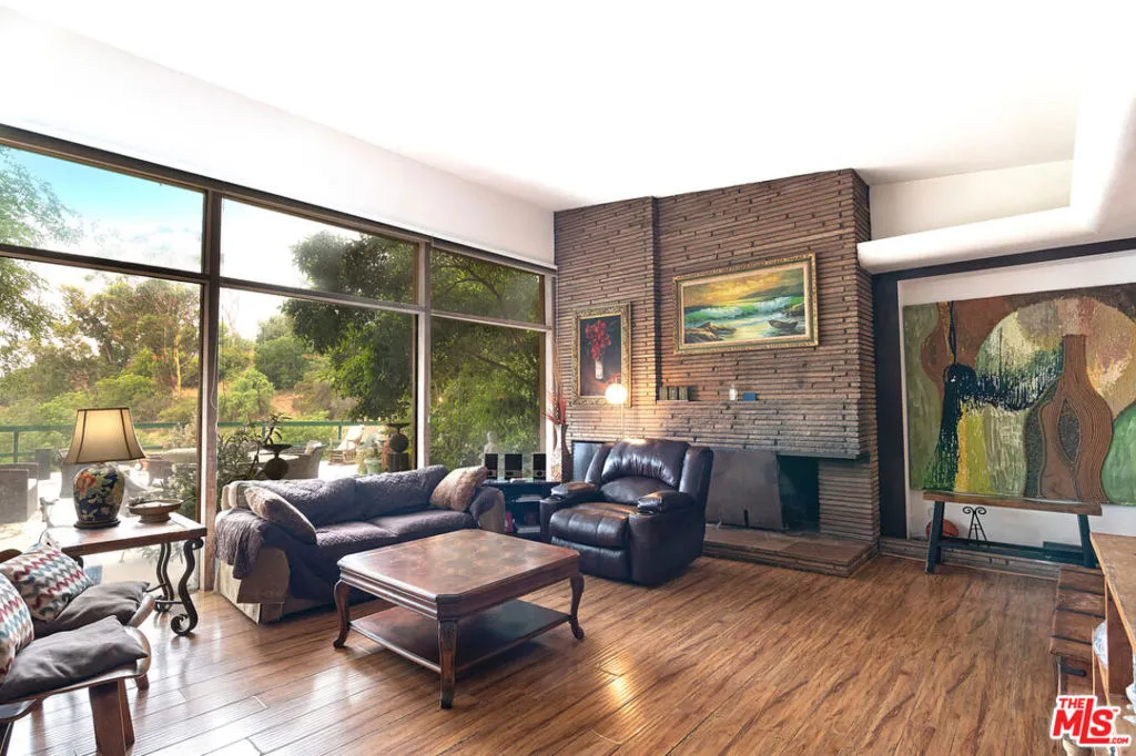 3201 Benedict Canyon Drive, Beverly Hills, California 90210 home-pic-1