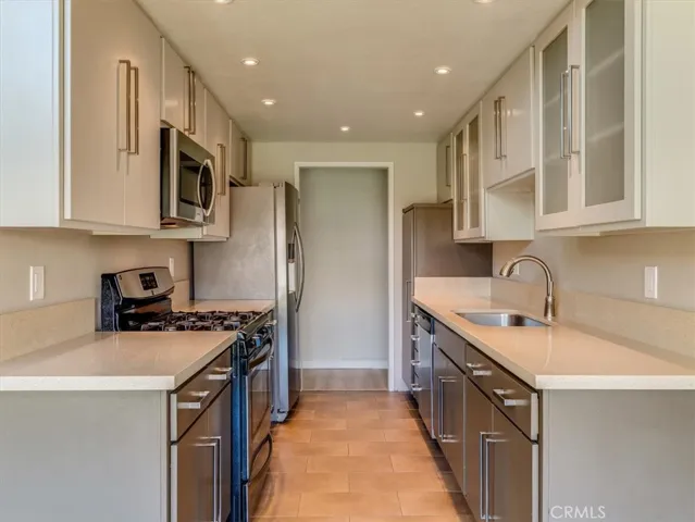 14 Vista Lane, San Luis Obispo, California 93401
