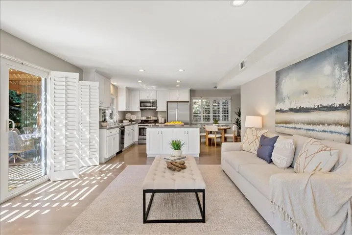13-5046 Golden Arrow Dr