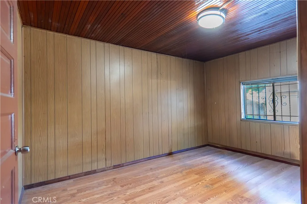 1175 N Commonwealth Avenue, Los Angeles, California 90029 home-pic-11