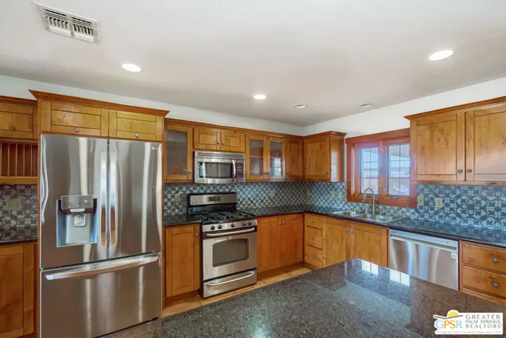 3175 Waverly Drive, Joshua Tree, California 92252