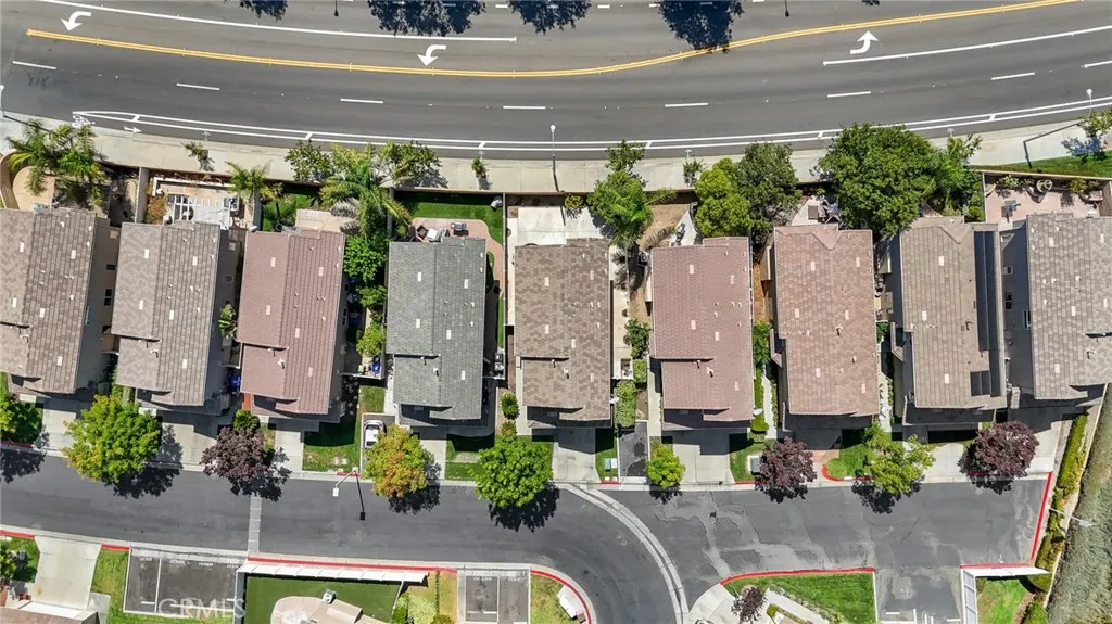27280 Marisa Drive, Canyon Country, California 91387 home-pic-34