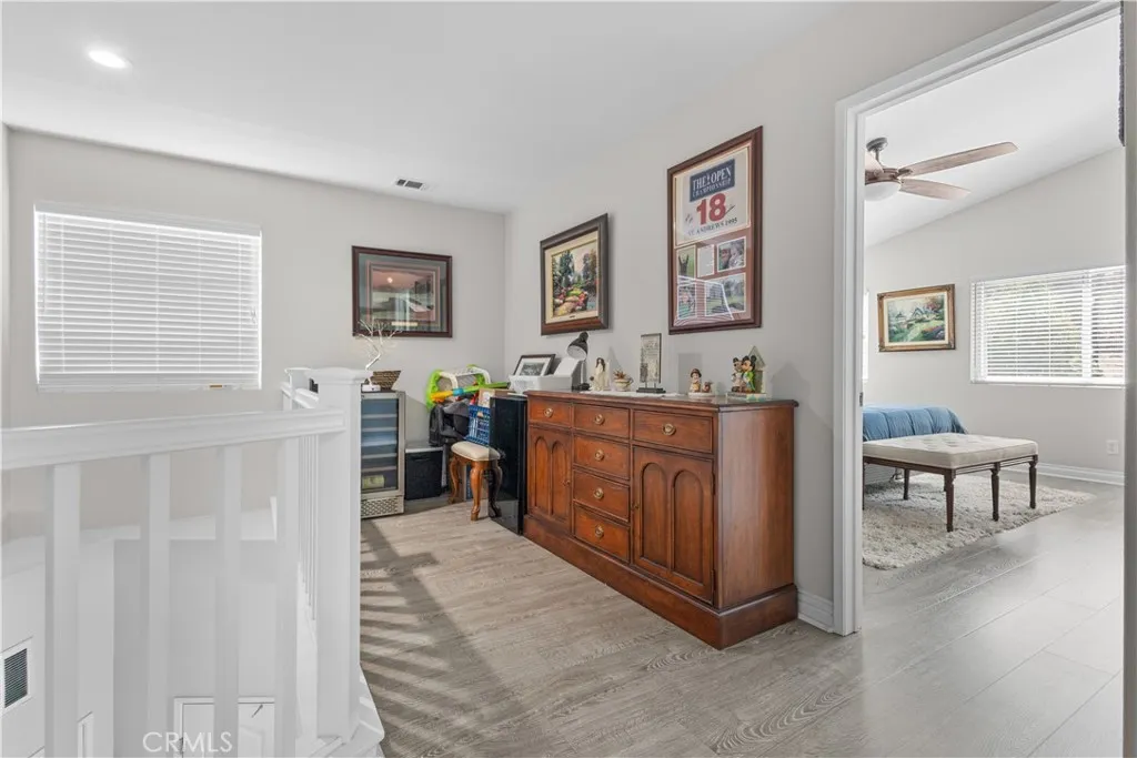 27280 Marisa Drive, Canyon Country, California 91387 home-pic-13
