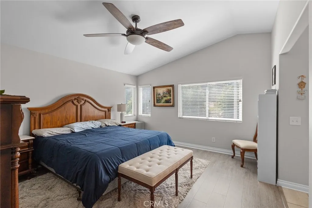 27280 Marisa Drive, Canyon Country, California 91387 home-pic-21