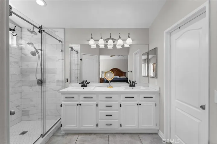 27280 Marisa Drive, Canyon Country, California 91387