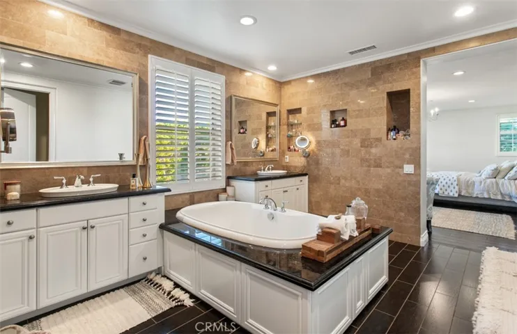 26572 Paseo Callado, San Juan Capistrano, California 92675