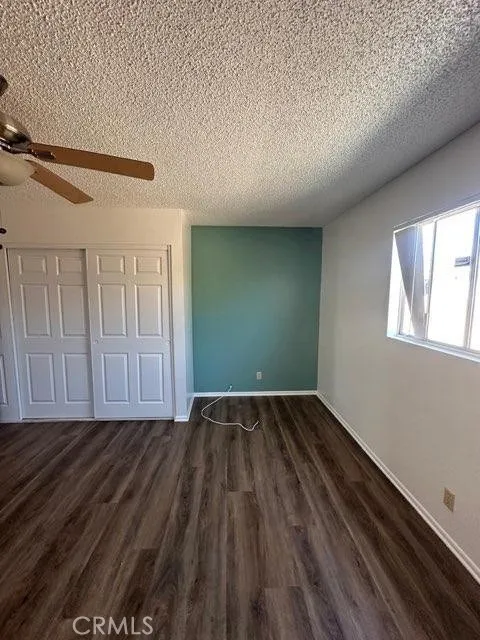 1580 W Whittier Avenue, Hemet, California 92543 home-pic-10