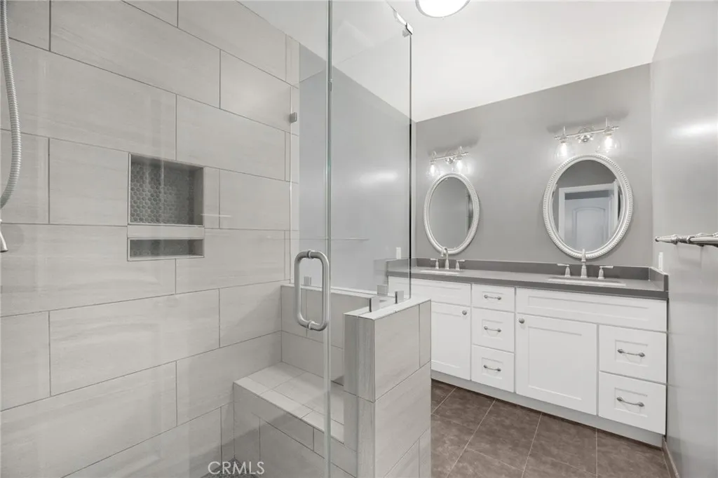 4655 Coldbrook Avenue, Lakewood, California 90713 home-pic-10
